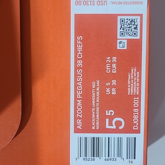 Nike Chiefs shoes - Picture 5 of 6